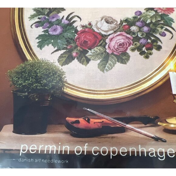 Permin Of Copenhagen Antique Flowers Cross Stitch Pattern 60 X 80 Cm Oval Design - Picture 3 of 4